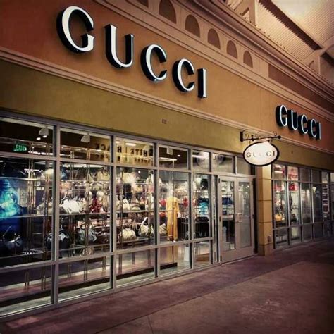 gucci outlet near me